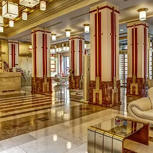 Ξενοδοχείο Majestic Plaza