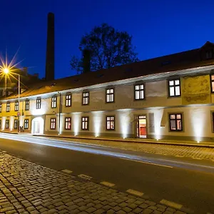 4* Szálloda Restaurant Darwin