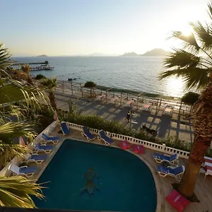 Otel Ado Turgutreis