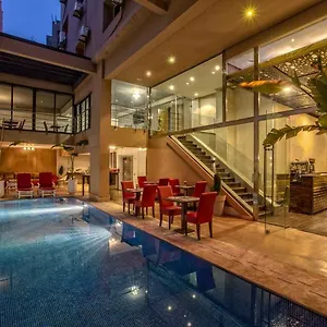 Yaad Hotel