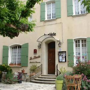 Le Siècle Hotel