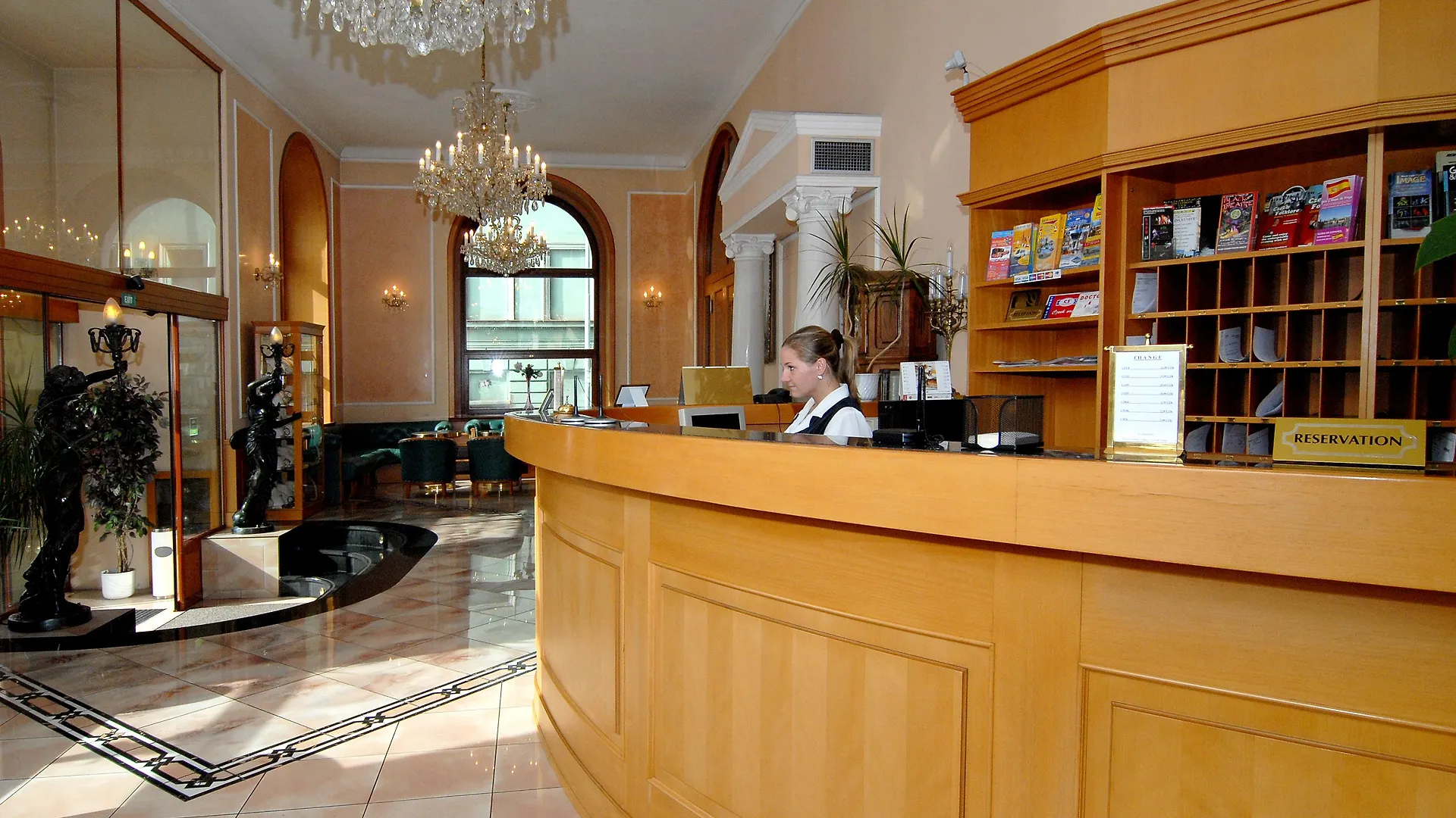 Hotel Opera Prague