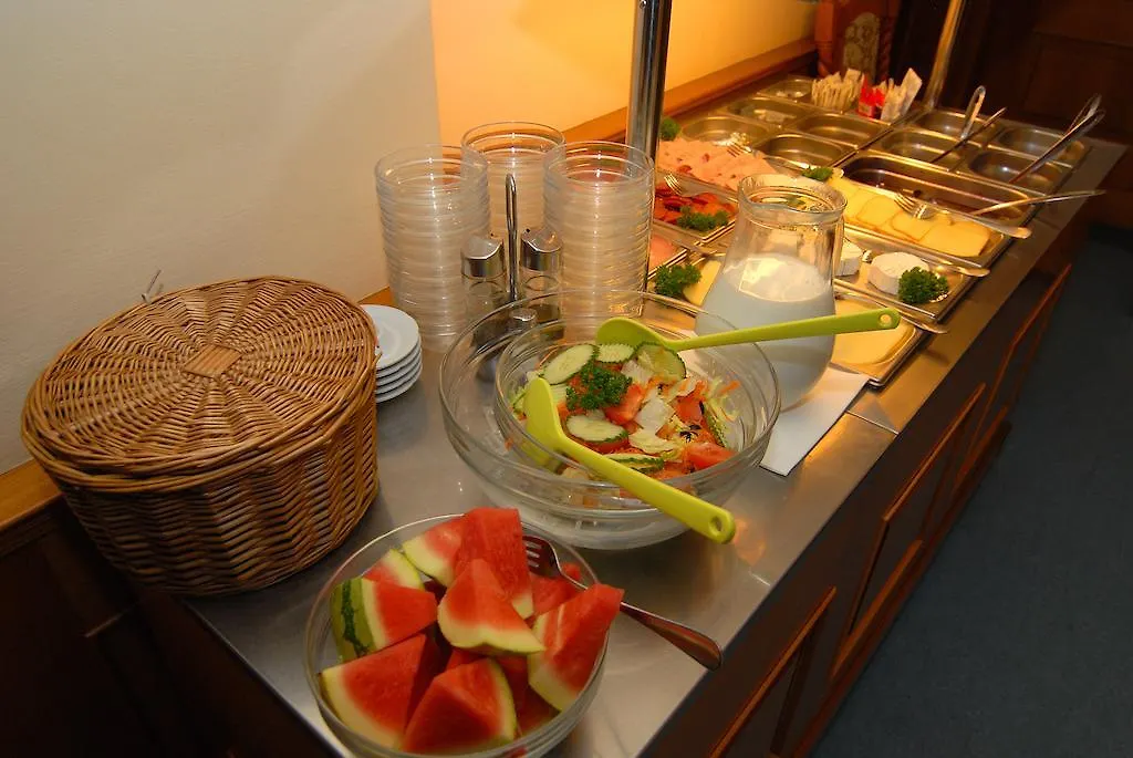 Hotel Opera Prague
