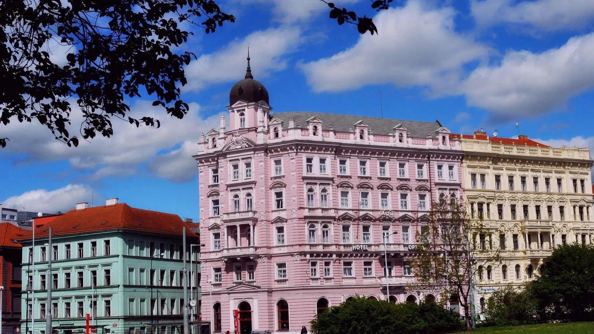****  Hotel Opera Prague Czech Republic