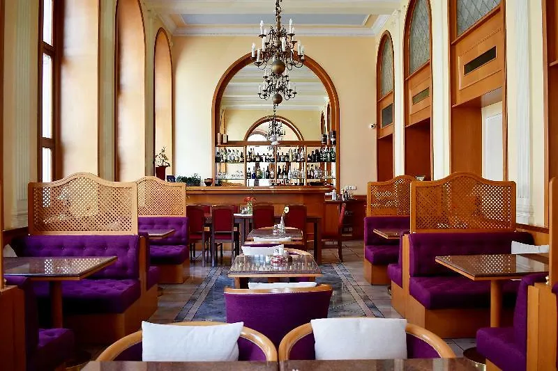 Hotel Opera Prague